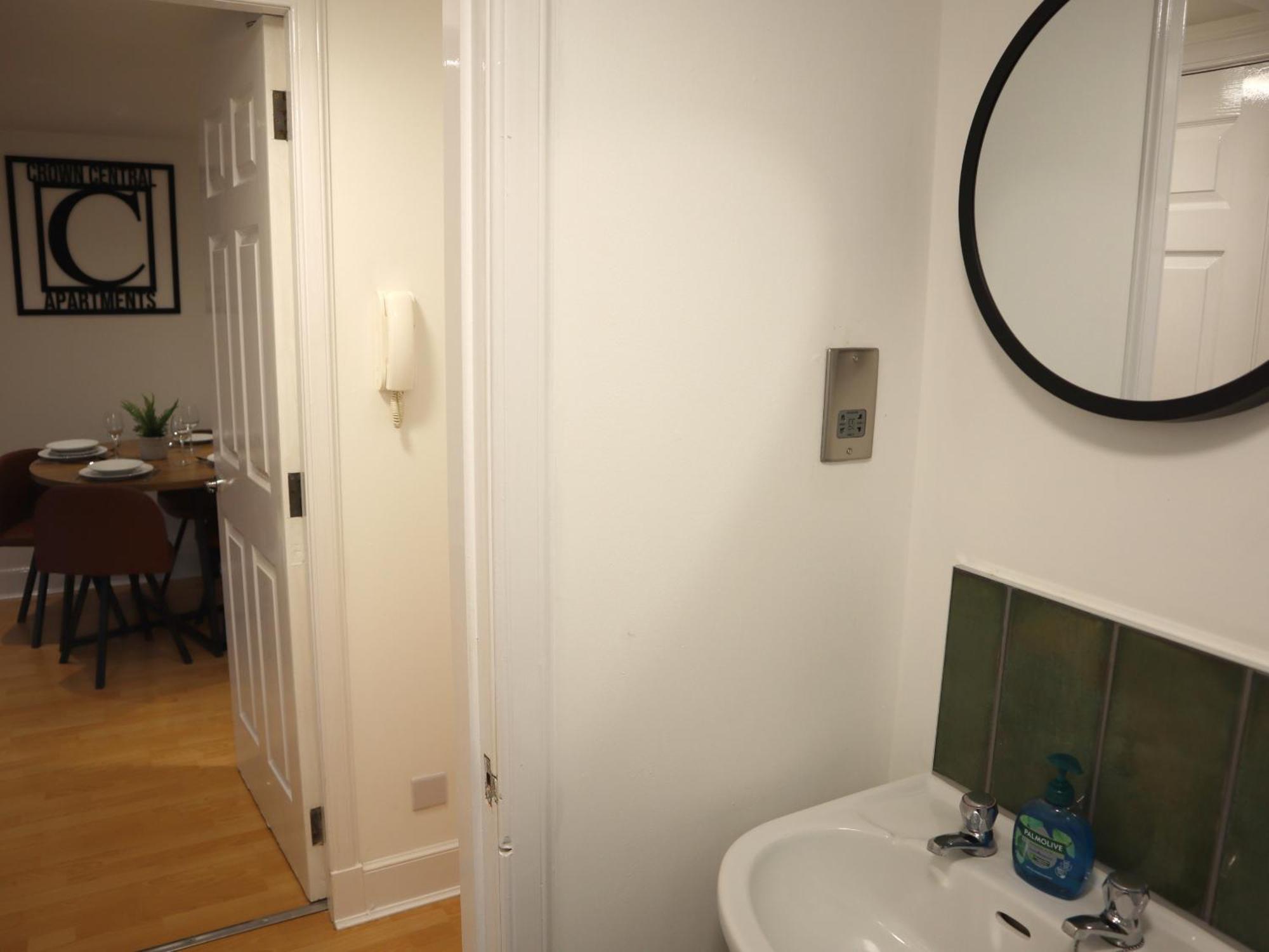 Crown Central Apartments Aberdeen Kamer foto